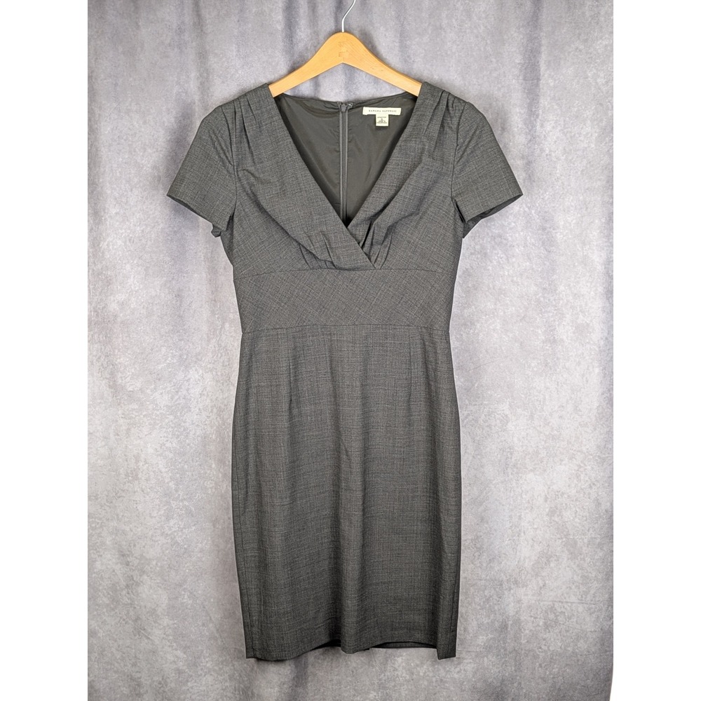 Banana Republic Womens Grey Stretch V-Neck Sheath Dress Size 0 Short Sleeve Work